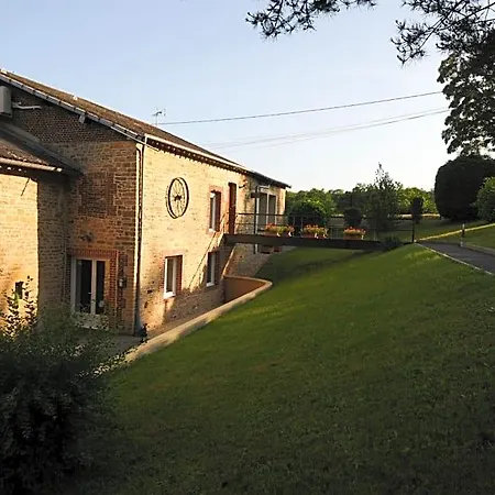 Les Etangs Du Moulin D'harcy Gasthuis 4*